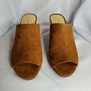 Liz Claiborne Mules